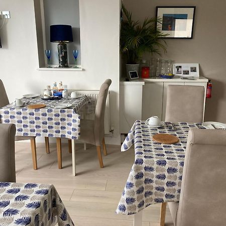 Hillcrest Bed & Breakfast 아이머스 외부 사진