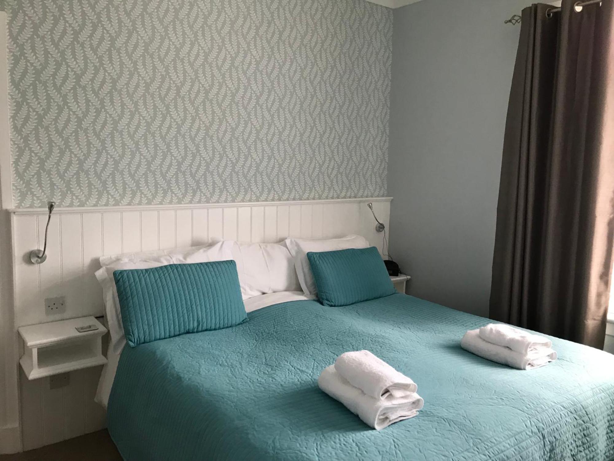 Hillcrest Bed & Breakfast 아이머스 외부 사진