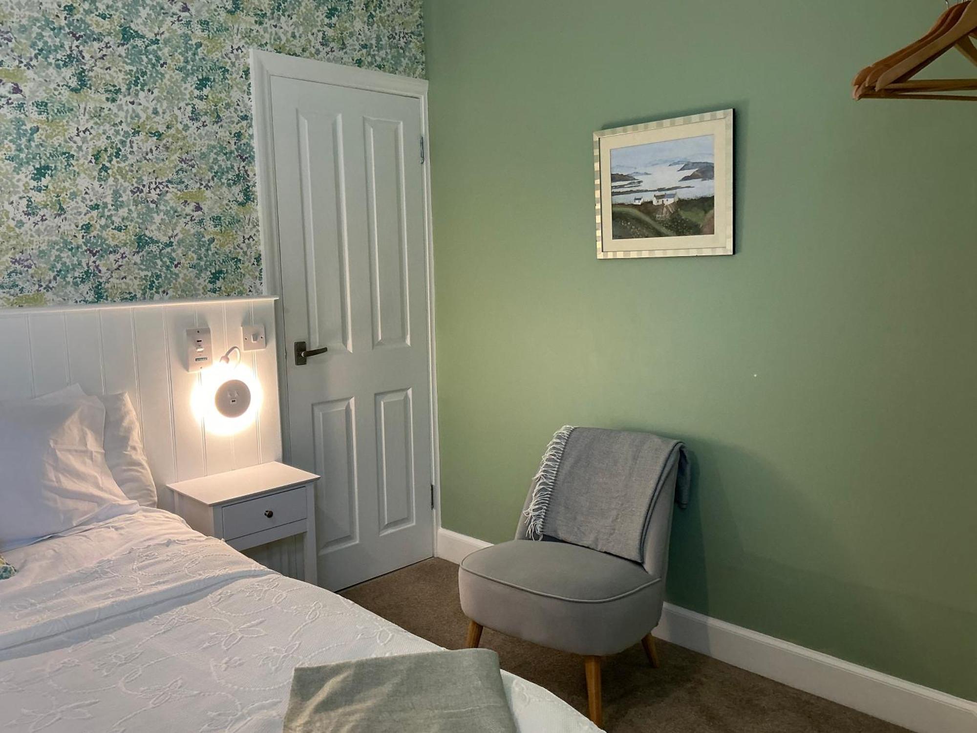 Hillcrest Bed & Breakfast 아이머스 외부 사진